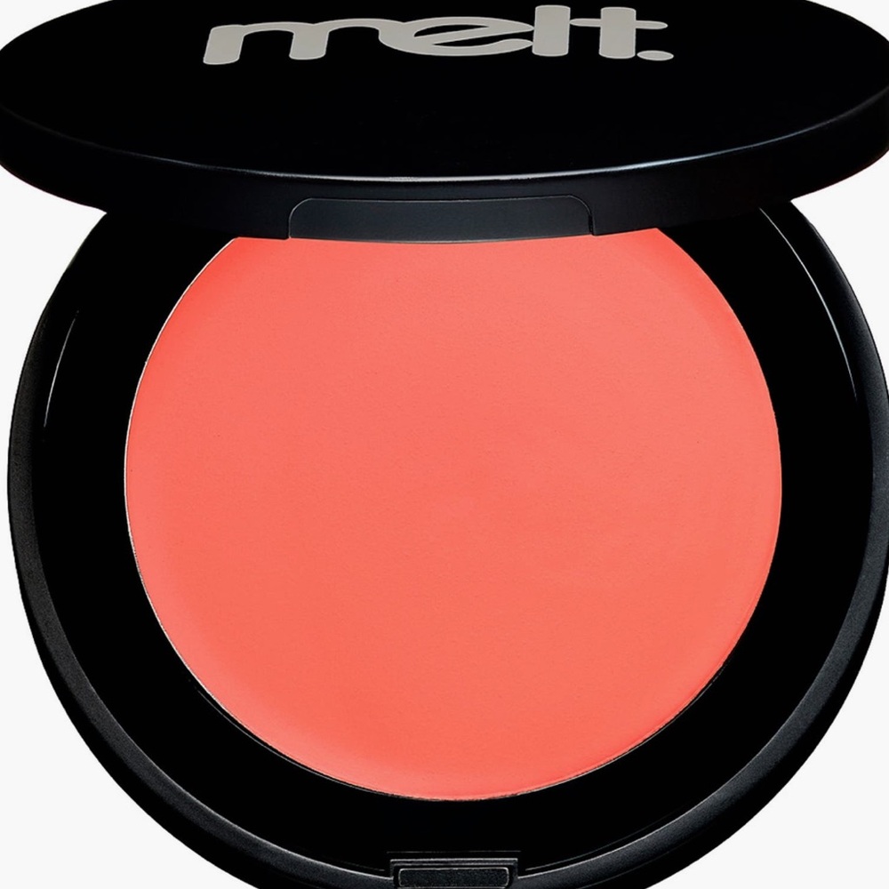 Melt Cosmetics Coral-Peach cream blush